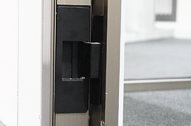 features open slim-04.png