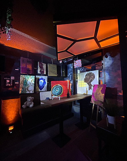 Exposition dans le bar Le Festival à Strasbourg