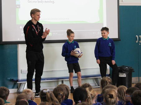 Sørensen visits primary schools in North Hykeham