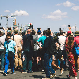 Street photography: frozen moments of everyday life