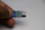 Sensor de proximidade infravermelho utilizado para detecção de objetos por meio de emissão e recepção de luz IR.