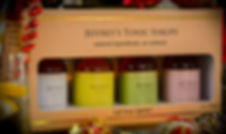 Jeffrey's Gift Box - 1 - red.jpeg