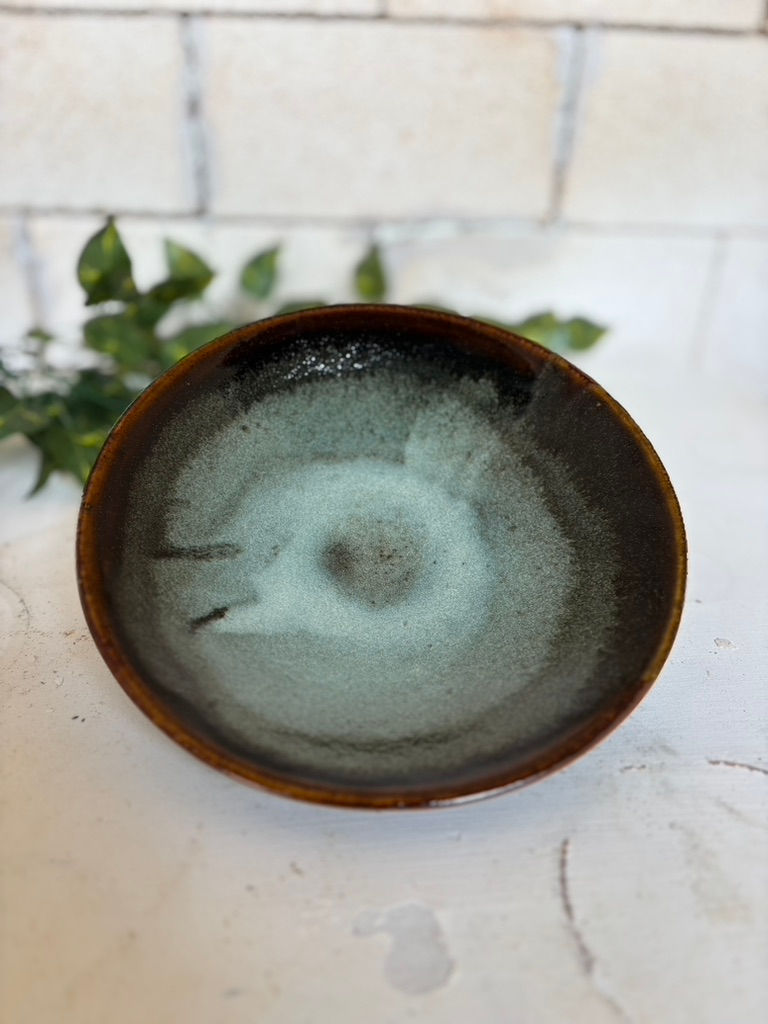 Thumbnail: Shallow plate