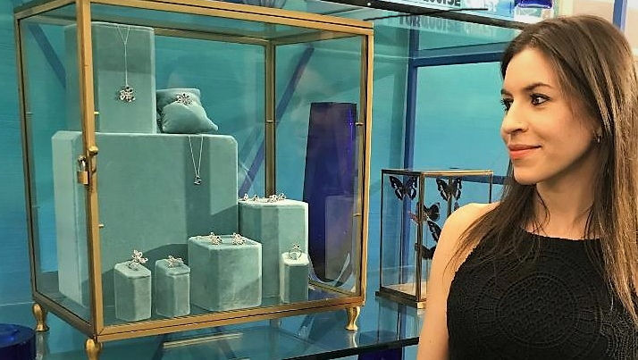 1, Naslovna fotorafija Chrmosomes in Love series