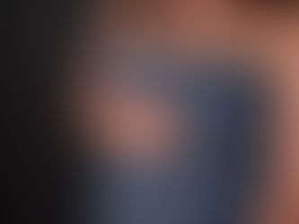 Elegant & Effortless: Destiny’s Sugar Land In-Studio Maternity Photoshoot