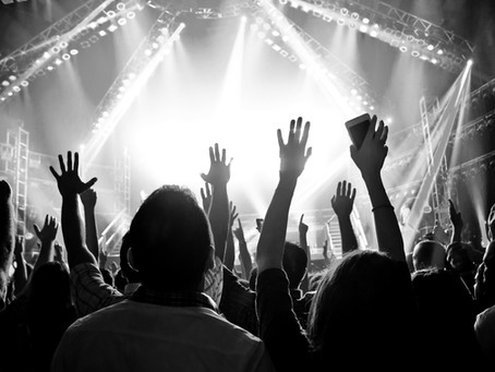 10 Legendary Hip-Hop Concert Moments