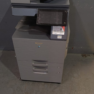 商廈地下起卸區清場實錄 - Wingo Recycle 專業物流車隊回收大型設備