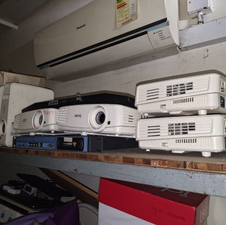 Wingo Recycle 校園綠色環保循環 - 現場清點大批量日常教學累積之 已耗盡 HP PageWide 墨水盒 呆料空盒