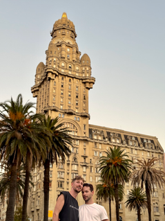 Quintessential tourist shot B1