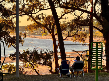 Golden hour in Atlantida on our way East
