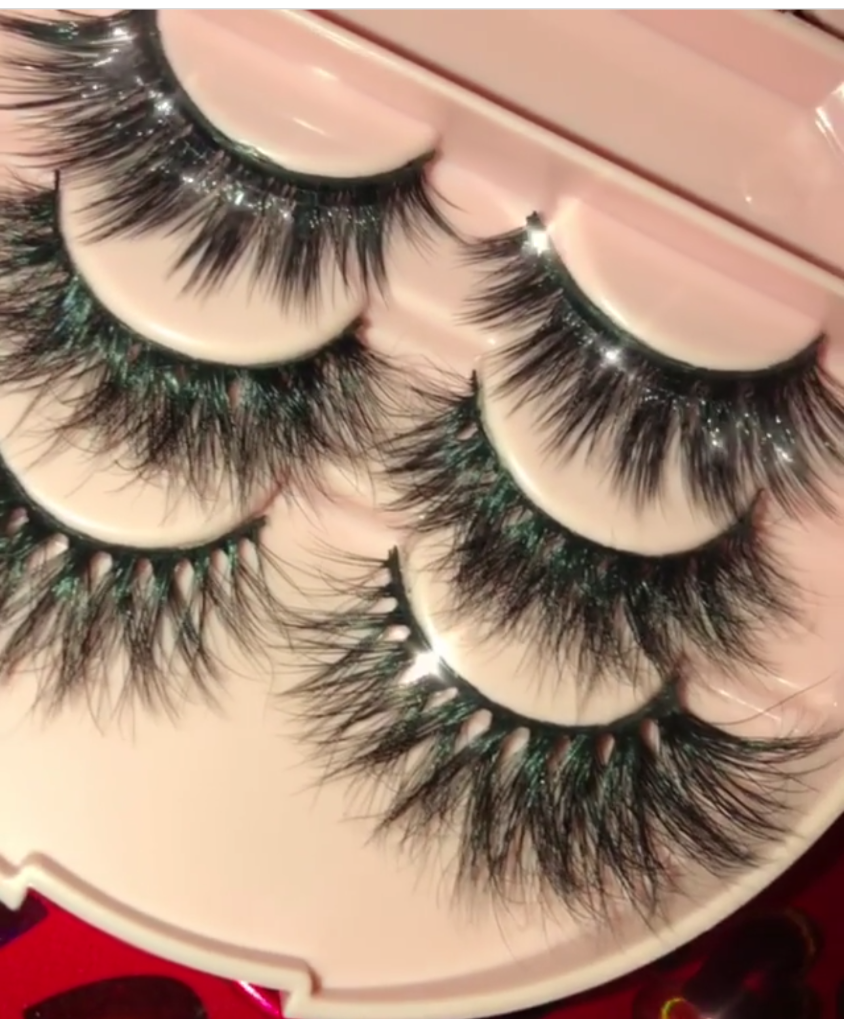 Thumbnail: Luxx Mink Lashes
