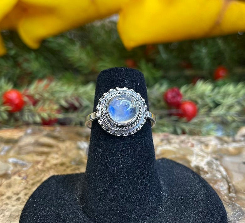 Rainbow Moonstone Sterling Silver Ring - Round
