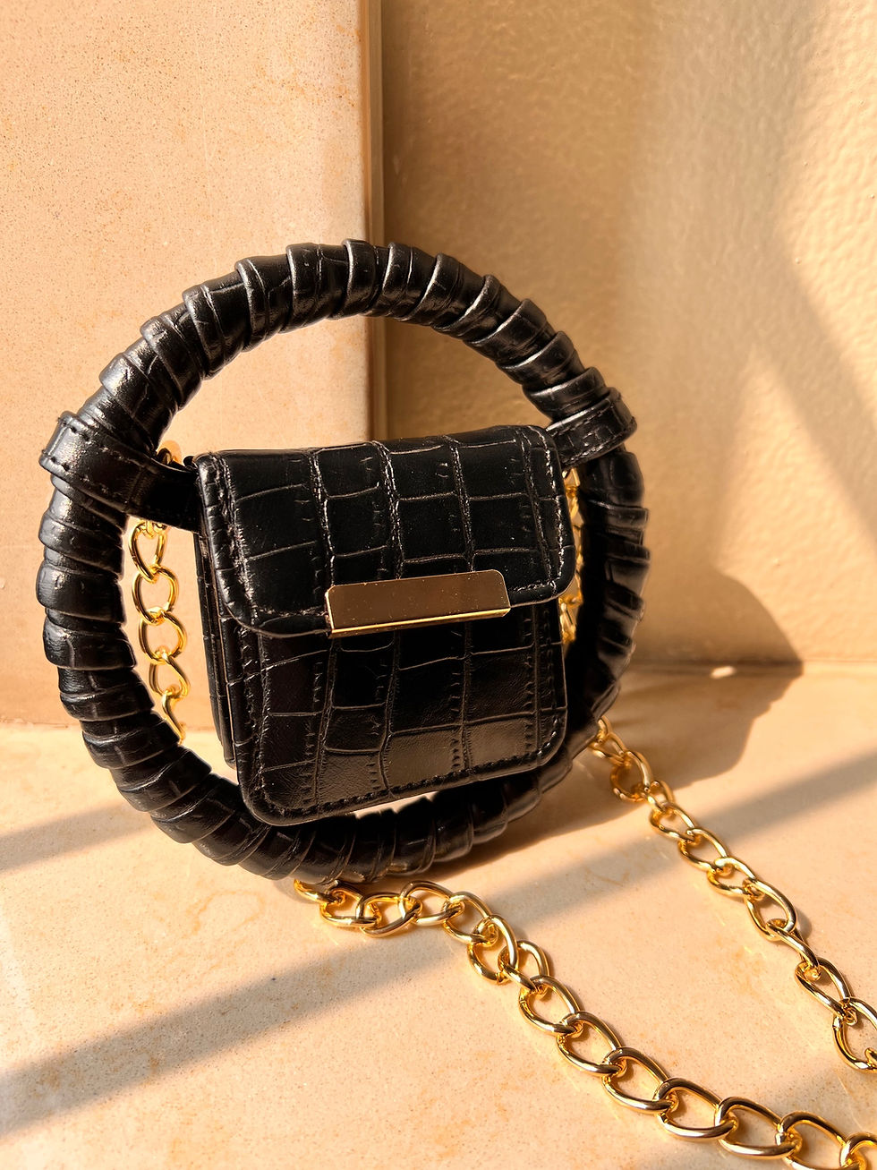 Thumbnail: Round Waistbelt bags