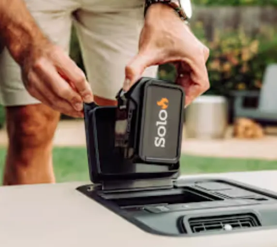 A closer look at a Solo Stove Windchill owner swapping out the 10Ah battery