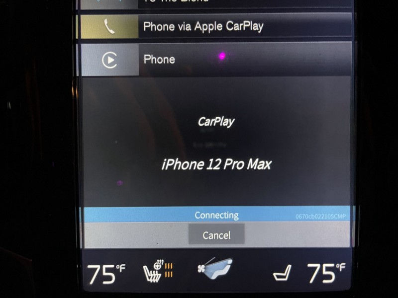 Apple Carplay connecting to CPlay2Air during the booting process.
