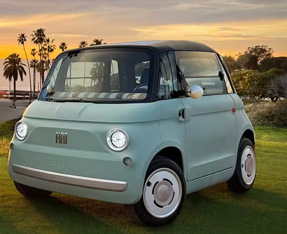 A standalone view of the Fiat Topolino standard edition quadricycle