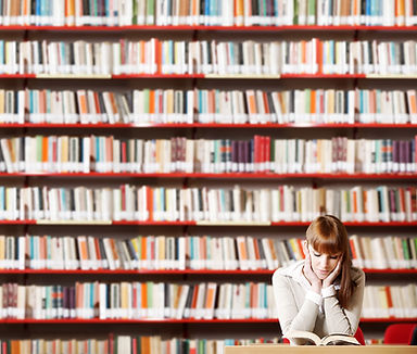 図書館で読書ガール