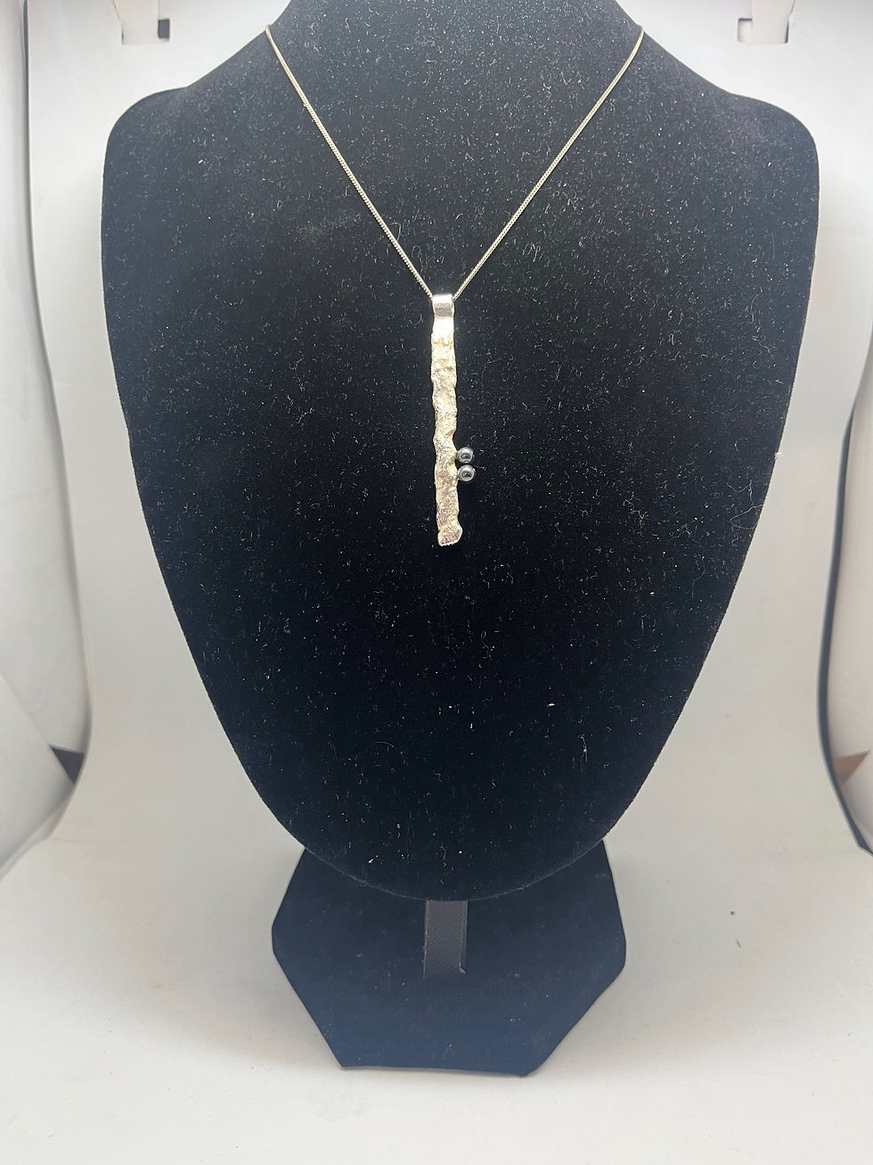 Thumbnail: ”71”Silver/Choker/Onyx Beads.