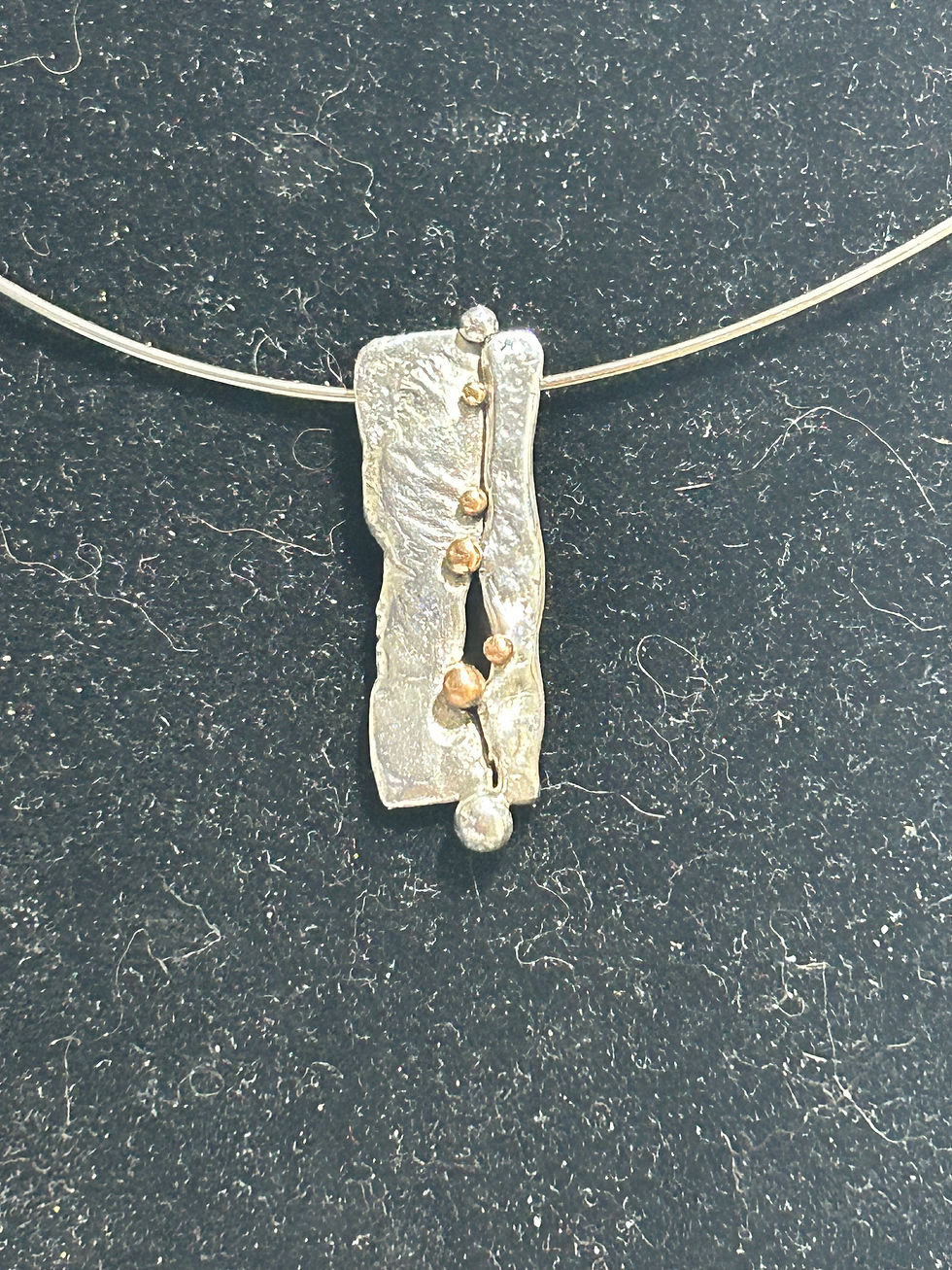 Thumbnail: X66…Choker Pendant Silver Copper Beads