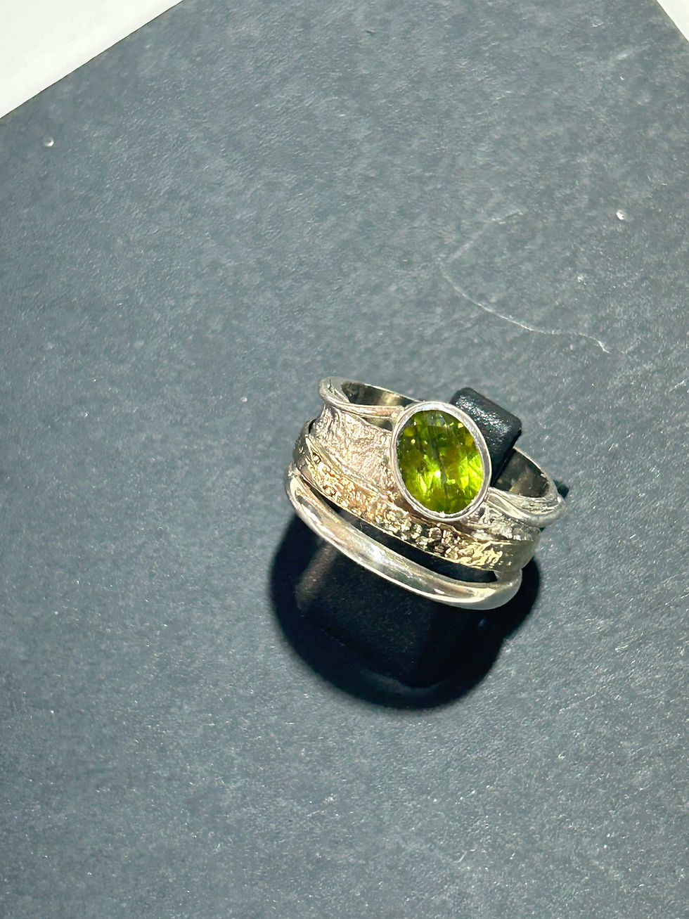 Thumbnail: X82 Ring-Gold+Silver- Peridot …