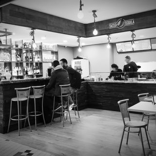 restauração
bar
decoração
interiores
design
arquiteto