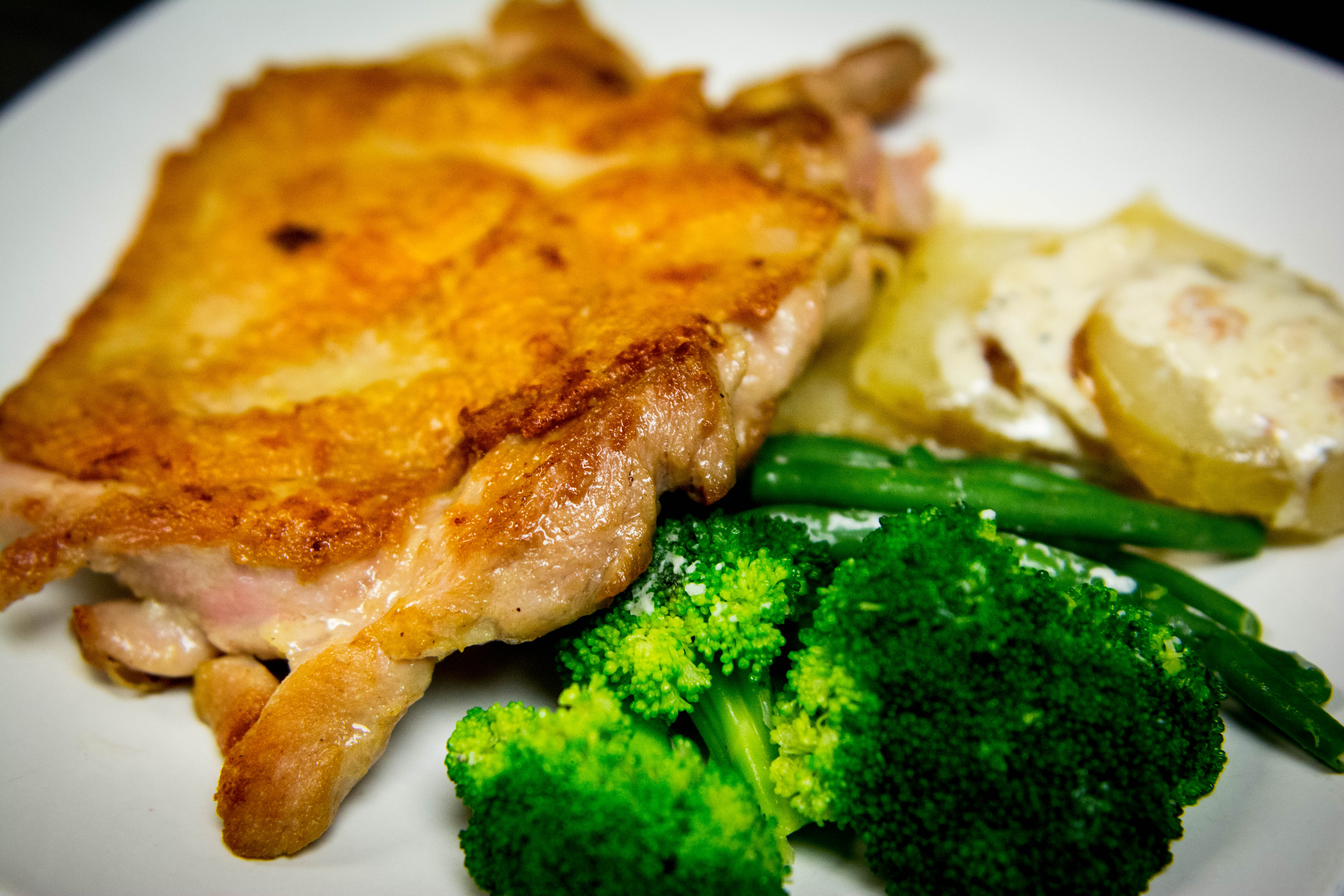Delicious Food Corner: A Culinary Haven with Exceptional Delicacies and Ambiance