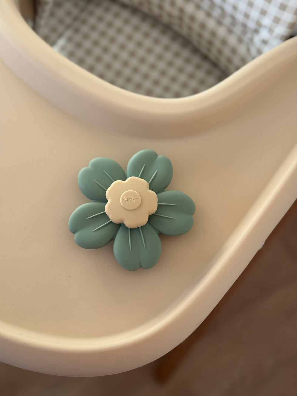 Thumbnail: Sage Spinner Toy