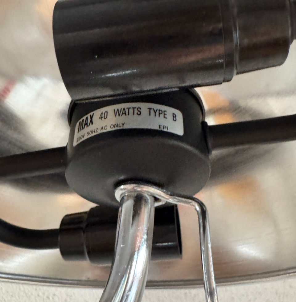 Postmodern 1980s chrome Pinocchio table lamp technical
