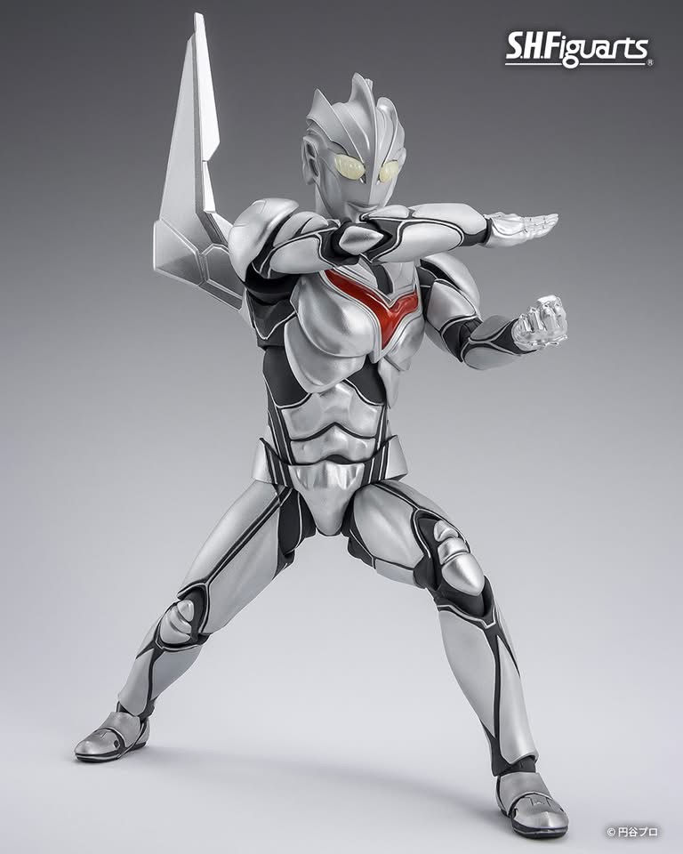 Miniatura: S.H.Figuarts Ultraman Noa Japan version