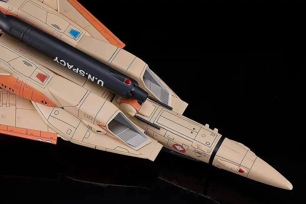 Thumbnail: PLAMAX PX17 1/72 VF-1D Fighter Valkyrie Japan version