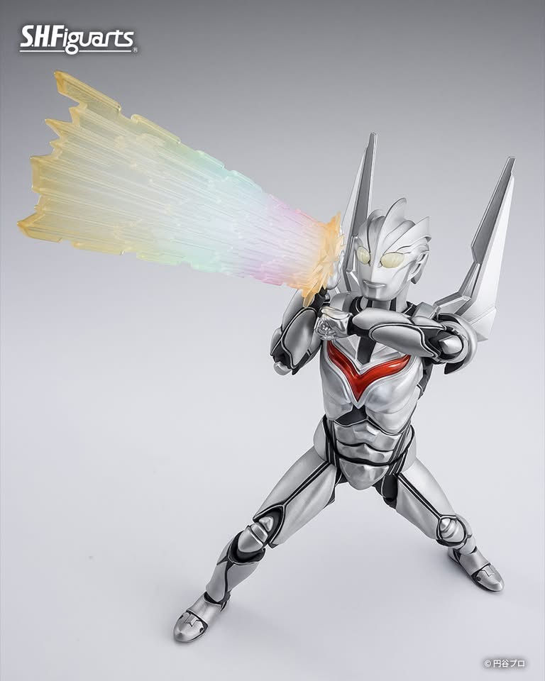 Miniatura: S.H.Figuarts Ultraman Noa Japan version
