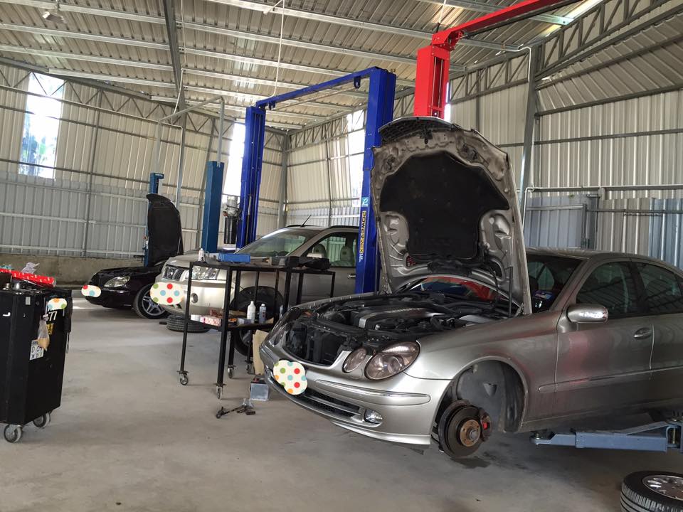 Fifth Gear Auto Centre