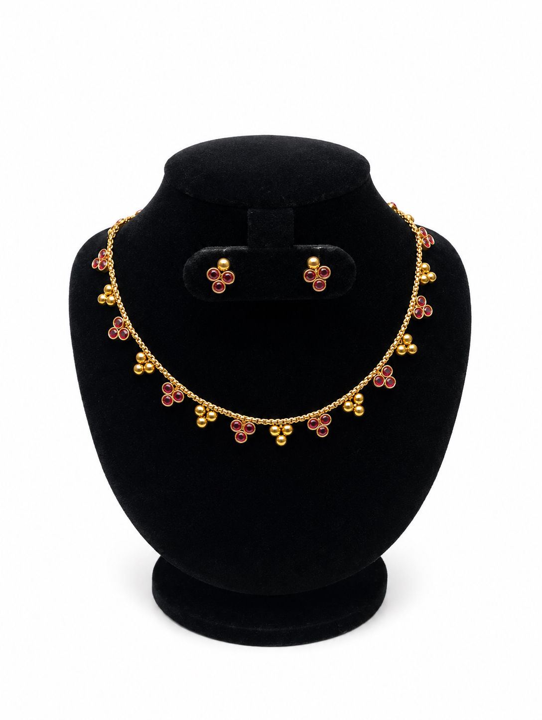 Traditional Ruby Drop Necklace Set