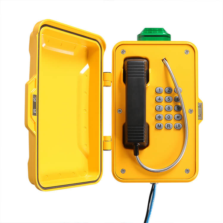 LC101-KB-L Waterproof Industrial Phone with Flashing Beacon (Analog, SIP, 4G)