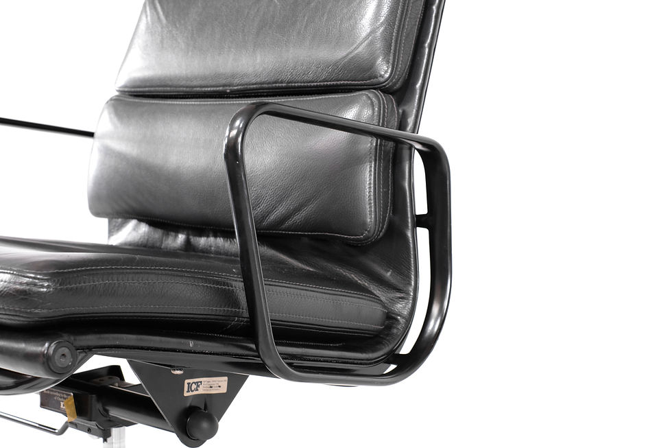 Thumbnail: Armchair Soft Pad Chair "EA 219" Charles Ray Eames, USA 1969.