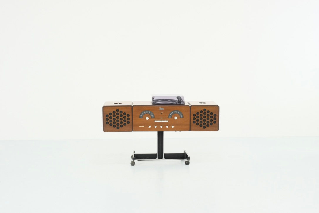 Audio System "RR 126" by Pier Giacomo and Achille Castiglioni for Brionvega.