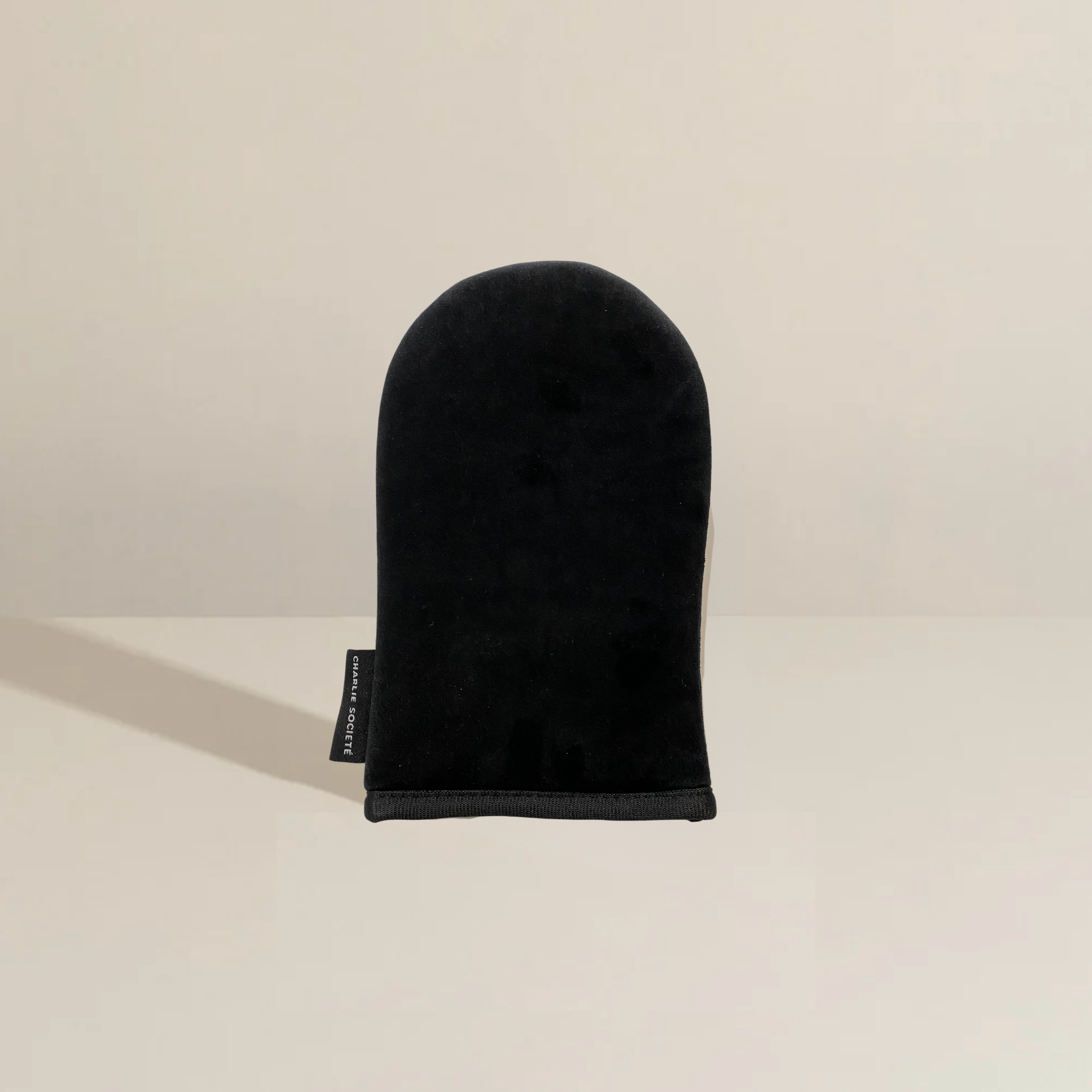 Charlie Societé Tanning Mitt