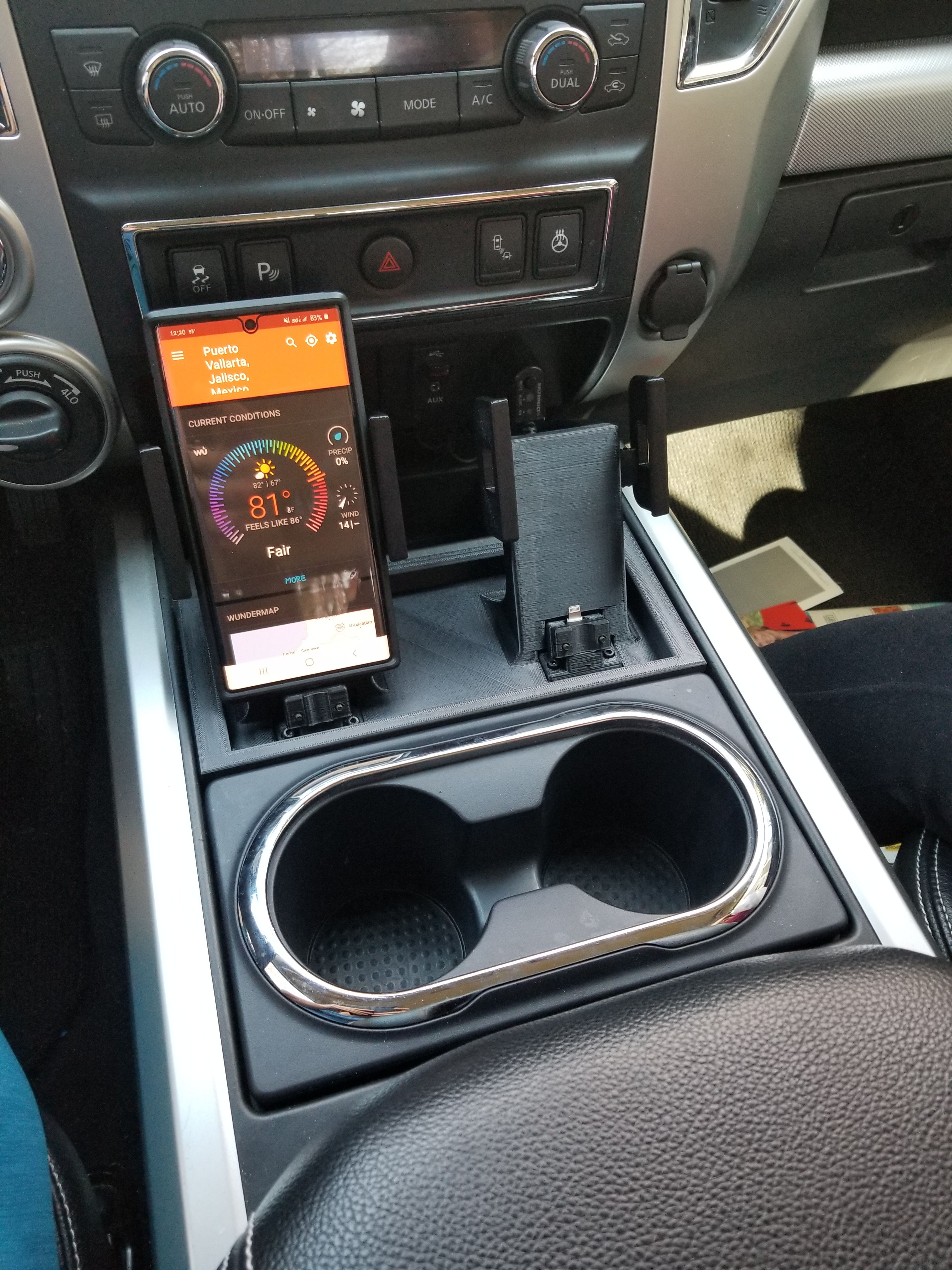 Nissan Titan Dual Quick Dock
