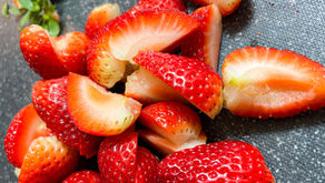 The Secret to Long Lasting Strawberries 