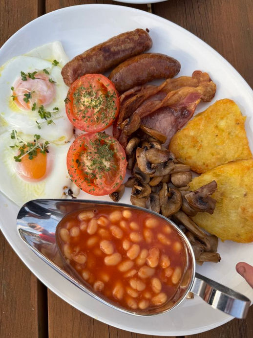 BREAKFASTS SERVED ALL DAY EVERY DAY!!