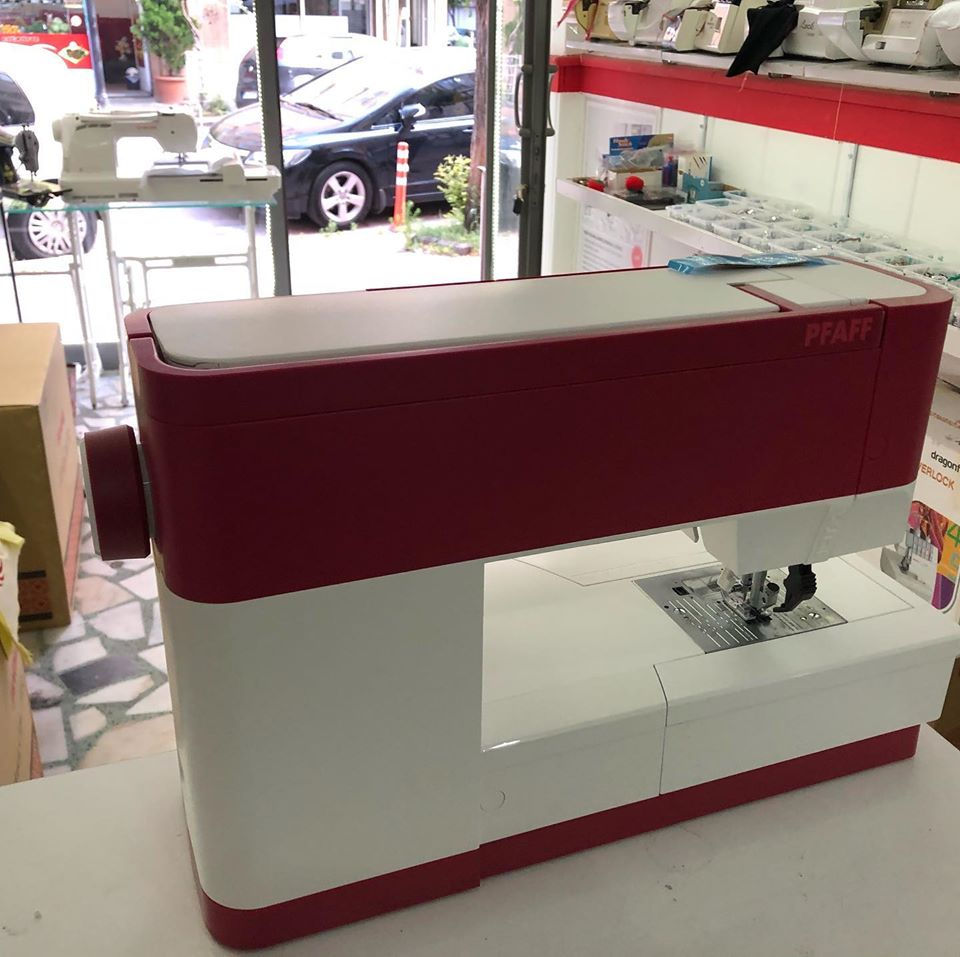Küçük resim: Pfaff Creative 1.5 Dikiş nakış piko makinesi
