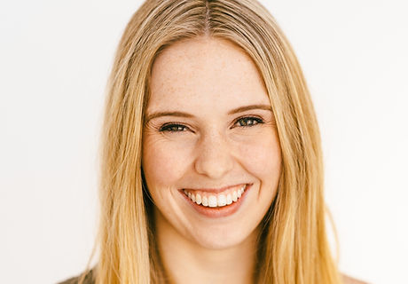 NicoleRondeau_headshot_edited_edited.jpg