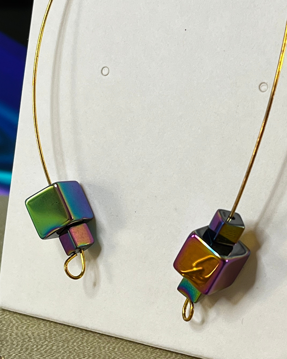 Thumbnail: Purple, Gold, Green, Changing Color Necklace