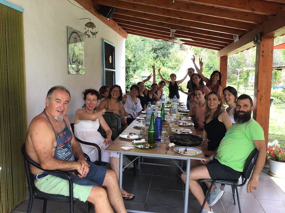 todos en la mesa