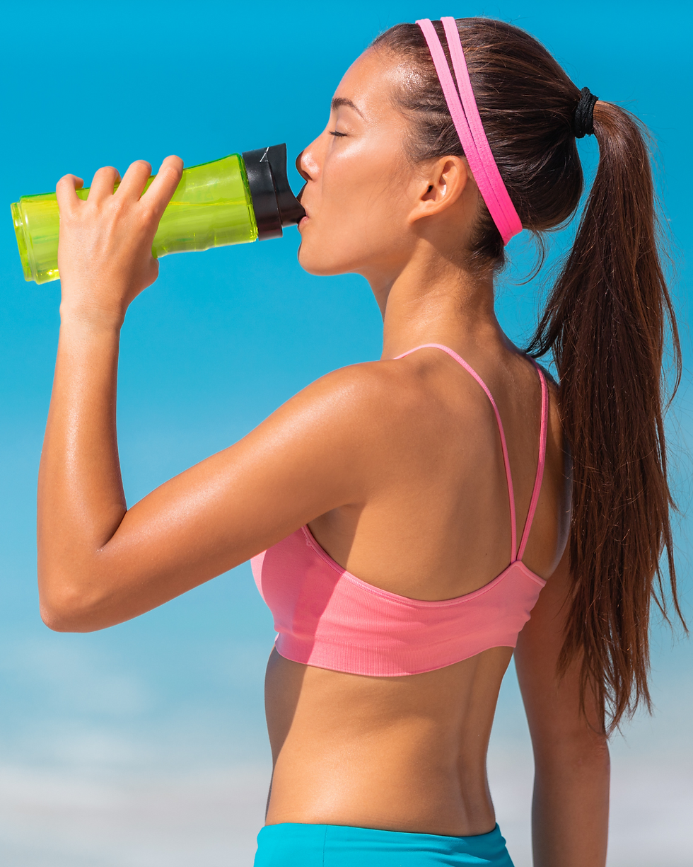 Agua con Electrolitos: ¿Útil, Necesaria o Puras Patrañas de Marketing?