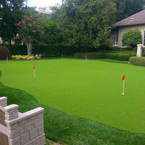 Isleworth Outdoor Puttting Green