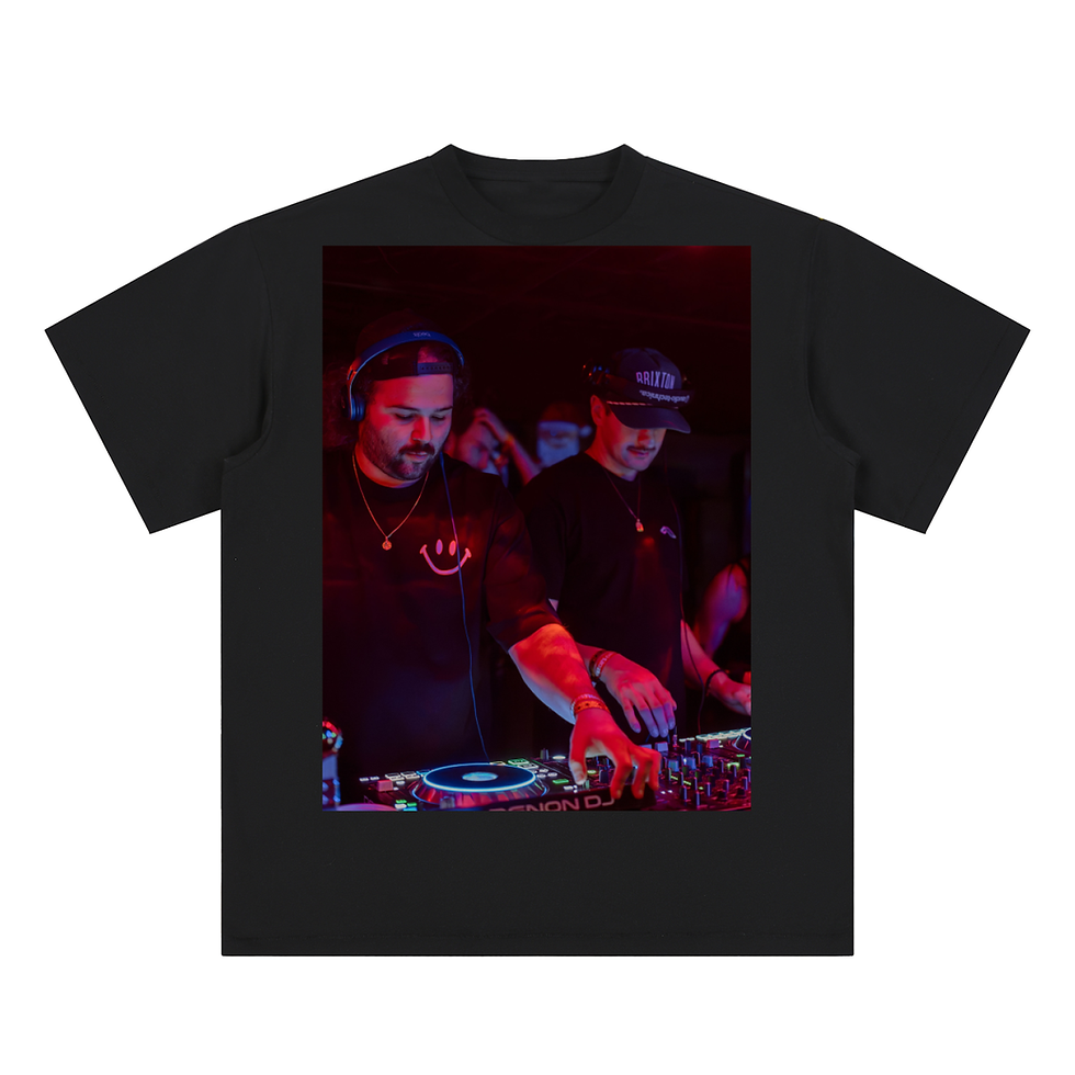 Thumbnail: Essential Cotton T-Shirt - IN THE MOMENT