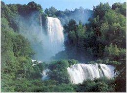 cascata delle marmore.jpg