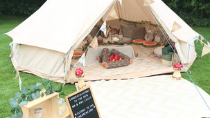 weddings-welcome-sign-bell-tent.jpeg