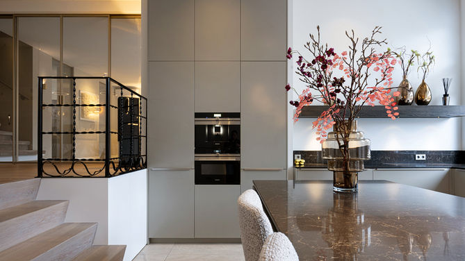 Interieurfotograaf West Friesland - Moderne keuken met ingebouwde apparatuur